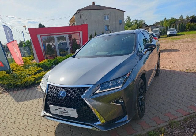 lexus